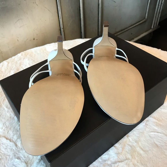 Carlos by Carlos Santana white Heels - Picture 4 of 4